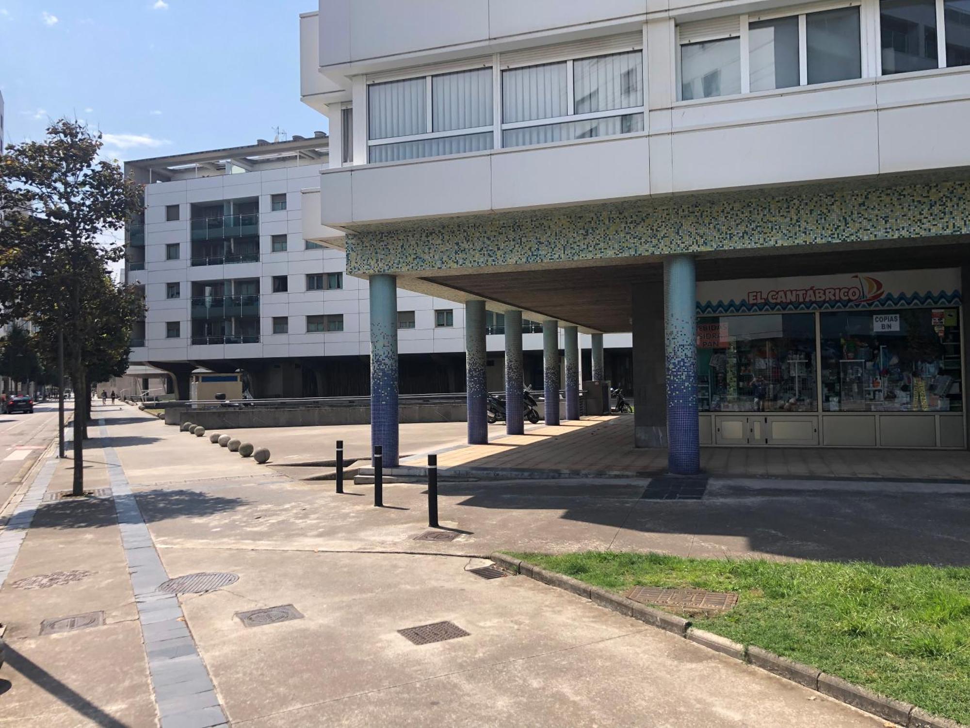Poniente Beach Gijon Exterior photo