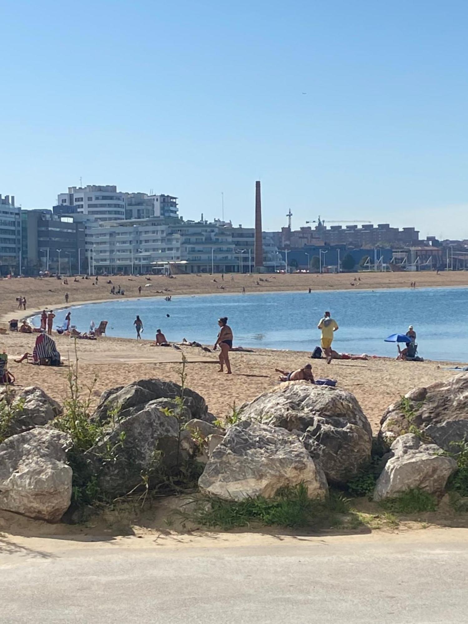 Poniente Beach Gijon Exterior photo