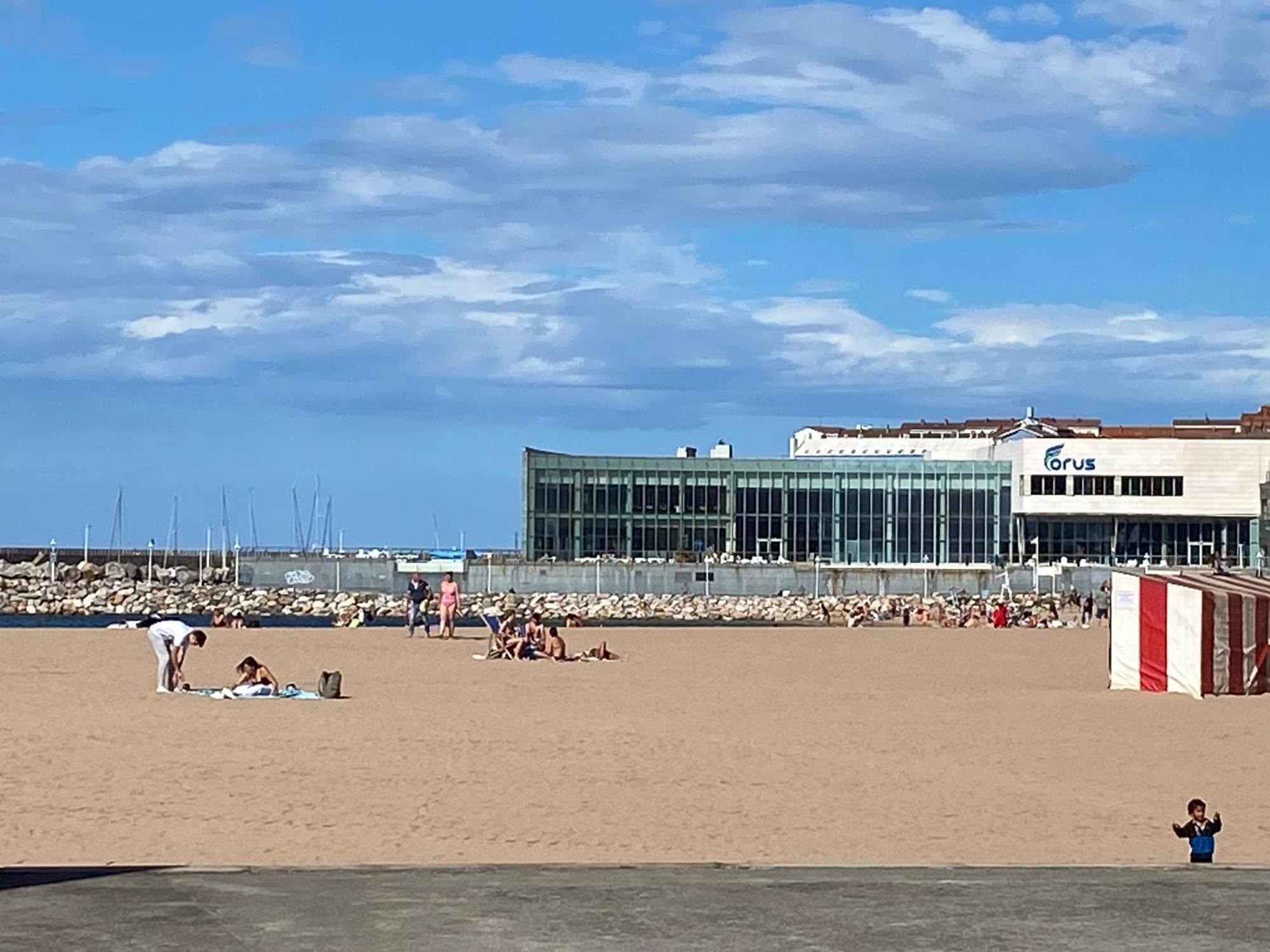 Poniente Beach Gijon Exterior photo